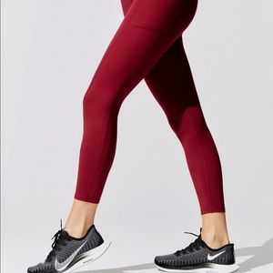 Carbon 38 Cloud Compression High Rise 7/8 Legging with Pocket in Ruby Red
